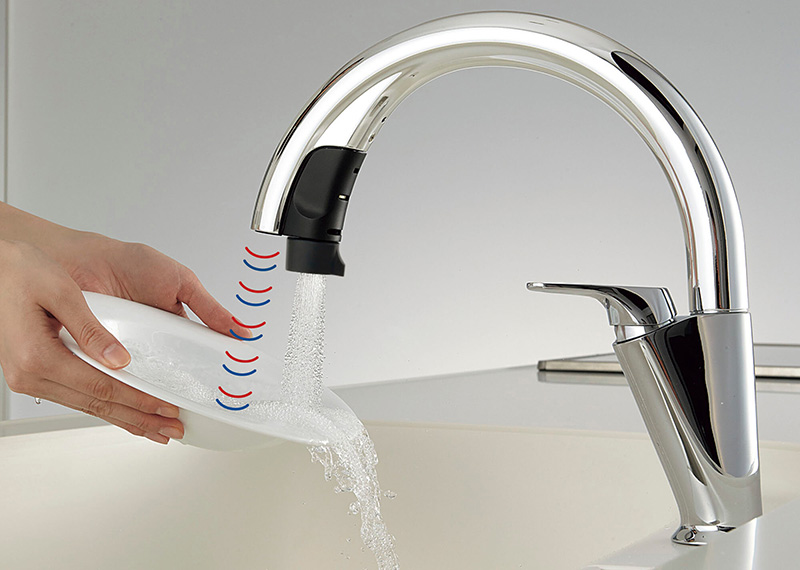 タッチレス水栓「ナビッシュ」