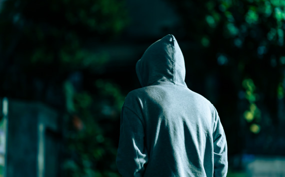 留守中の侵入を通知